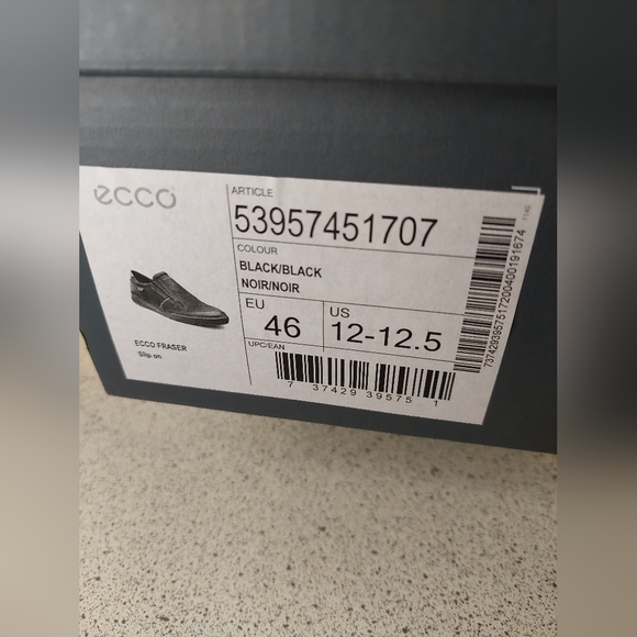 Ecco Fraser Men's Size 12-12.5 Slip On Black Sneaker Shoes (NIB) - Picture 4 of 16
